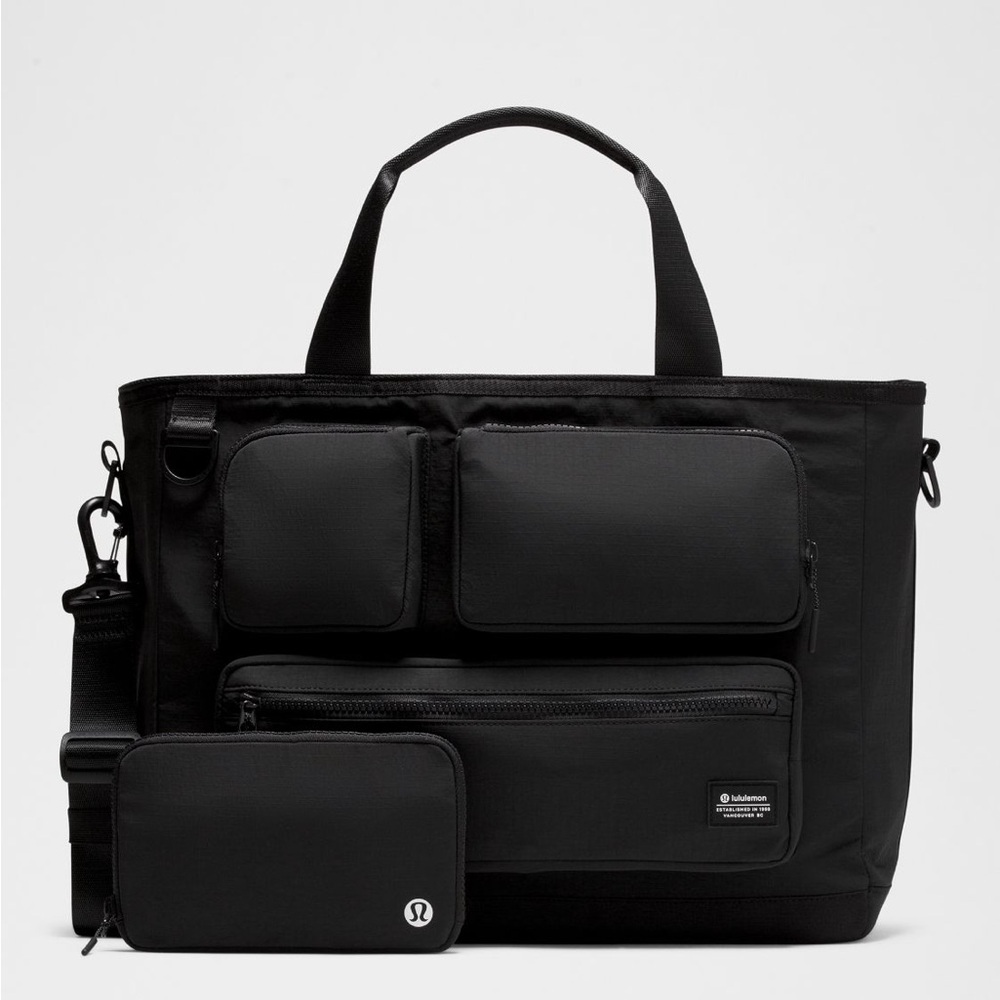 Lululemon Multi-pocket Tote Bag 19.5 L